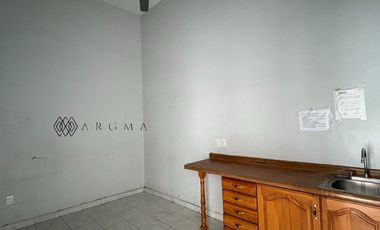 Oportunidad Única Bodega Renta en Col. Moderna con Ubicación Estratégica