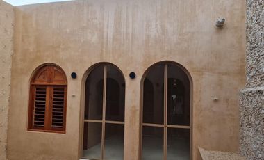 Casa completamente remodelada en LA ERMITA