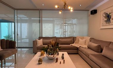 Casa en Olivos Residencial