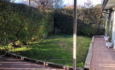 $ 950.000 Comodo Chalet 4 dormitorios 2 baños