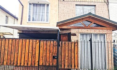 Villa El Abrazo Maipú Vende Preciosa Casa 2 Pisos 4D 2B Estacionamientos Terraza