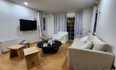 ARRIENDO CASA AV. LOS COLONOS