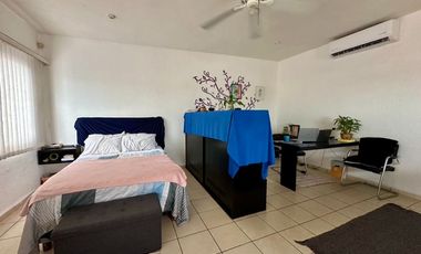 SE RENTA ESTUDIO AMUEBLADO EN AVENIDA LA LUNA CANCUN