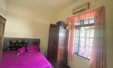 Rumah dan toko pinggir jalan Panjitilar negara