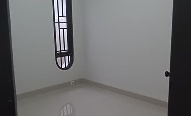 Rumah esklusif 700jtan, 2 lantai 3 KM 2 KT bisa cicil tanpa Bank sampai 10th, paling MURAH di Kota Bandung