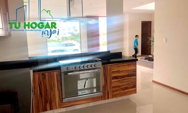 ESTRENA CASA AMPLIA DE 4 RECAMARAS Y 4 BAÑOS COMPLETOS EN RIO ALTOZANO