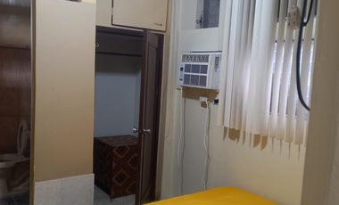 En renta Suite  amoblada, en Urdesa central, en Guayaquil..