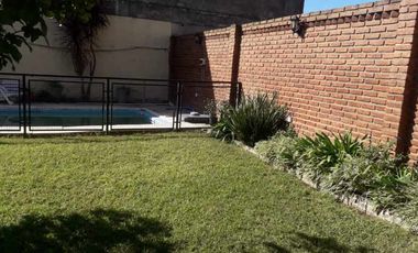 Chalet en venta en Quilmes Oeste