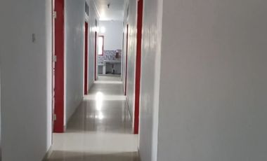 Rumah kantor 7 kamar tidur 2 gudang lokasi strategis Indramayu
