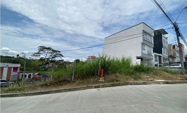 VENTA DE HERMOSO LOTE ESQUINERO EN PRADERA ALTA DOSQUEBRADAS