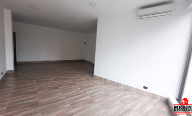 oficina en arriendo en poblado. Cod A4000