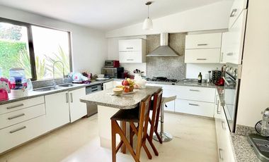 OPORTUNIDAD CASA EN VENTA EN LOMAS DE CHAPULTEPEC