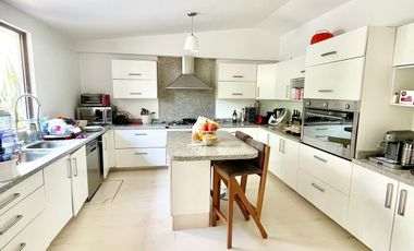 OPORTUNIDAD CASA EN VENTA EN LOMAS DE CHAPULTEPEC