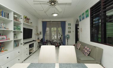 Rumah LT 157 SHM 14 Menit ke The Park Pejaten Dibantu KPR J-40181