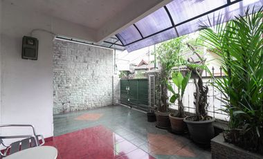 Rumah LT 157 SHM 14 Menit ke The Park Pejaten Dibantu KPR J-40181