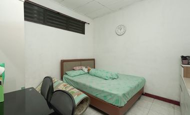 Rumah LT 157 SHM 14 Menit ke The Park Pejaten Dibantu KPR J-40181