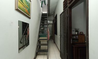 Rumah LT 157 SHM 14 Menit ke The Park Pejaten Dibantu KPR J-40181