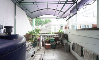 Rumah LT 157 SHM 14 Menit ke The Park Pejaten Dibantu KPR J-40181