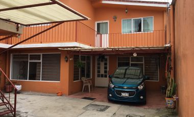 CASA EN VENTA O PARA OFICINAS EN EL CENTRO DE METEPEC ESTADO DE MEXICO