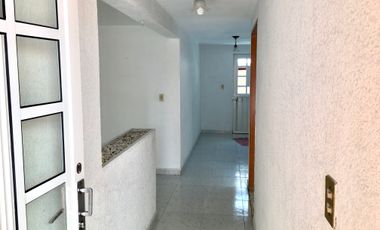 CASA EN VENTA O PARA OFICINAS EN EL CENTRO DE METEPEC ESTADO DE MEXICO