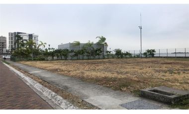 Terreno en venta, sector Samborondon