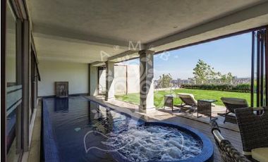 ESPECTACULAR RESIDENCIA EN VENTA EN BOSQUE REAL!