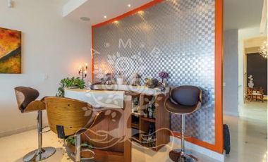 ESPECTACULAR RESIDENCIA EN VENTA EN BOSQUE REAL!