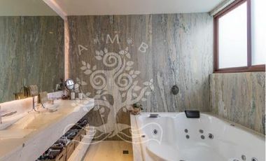 ESPECTACULAR RESIDENCIA EN VENTA EN BOSQUE REAL!