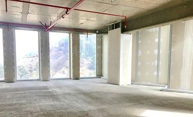 Oficina en Arriendo en Los Conquistadores / Torre Santa Maria / Providencia
