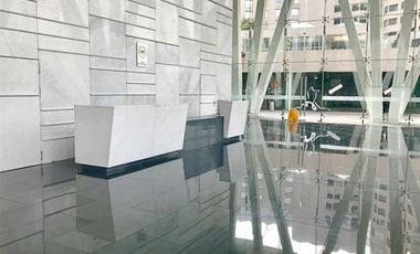 Oficina en Arriendo en Los Conquistadores / Torre Santa Maria / Providencia