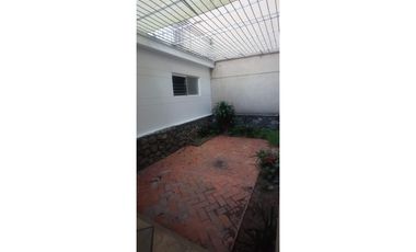 Casa Dúplex Local en Arriendo Medellín sector Laureles