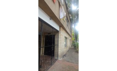 Casa Dúplex Local en Arriendo Medellín sector Laureles