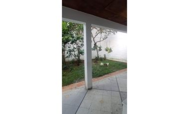 Casa Dúplex Local en Arriendo Medellín sector Laureles
