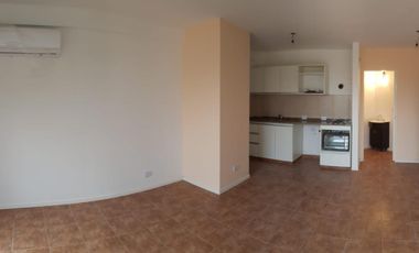 Vende Monoambiente 38 m2, a Estrenar en El Centro de Moreno, Calle Posadas