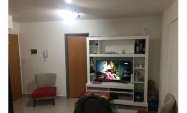 IMPECABLE DEPARTAMENTO DE 2 AMB CON COCHERA EN EXCELENTE ZONA
