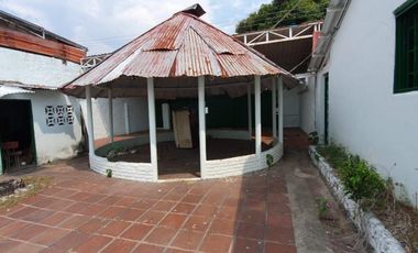 casa en arriendo en melgar. Cod A117441