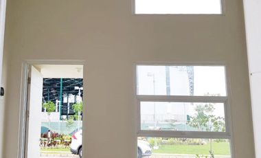 DISEWAKAN RUMAH DI SUMMRECON EMERALD KARAWANG