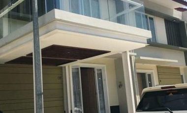 DIJUAL RUMAH MINIMALIS DENGAN KOLAM RENANG PRIBADI @ ANDIR