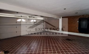 SE VENDE CASA EN CHAPULTEPEC ORIENTE (OPCIONAL A VENTA)