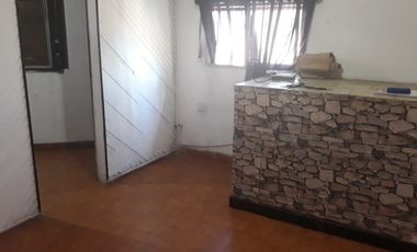 Departamento Tipo Casa en venta en Remedios de Escalada Este