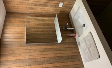 Venta de local comercial en Obarrio (Kenex Plaza) GTA