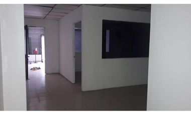 LOCAL COMERCIAL DE 115 MTS EN ALQUILER EN EL CRISOL