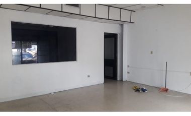 LOCAL COMERCIAL DE 115 MTS EN ALQUILER EN EL CRISOL