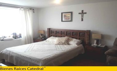 Casa de venta en Ricaurte – código:14019