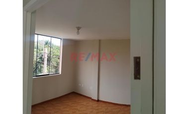 Se Vende Dpto. Con Vista Al Parque El Alamo En El Callao