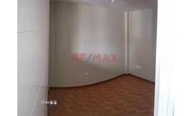 Se Vende Dpto. Con Vista Al Parque El Alamo En El Callao