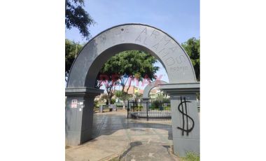 Se Vende Dpto. Con Vista Al Parque El Alamo En El Callao