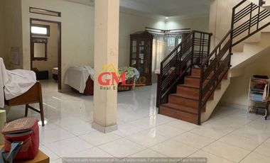 Dijual Rumah 2 Lantai di Turangga Buah Batu Bandung - Pusat