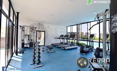 VENTA Casa  con Terreno Excedente, Amplia y Equipada en Cto Monarca, Fracc.  Alt