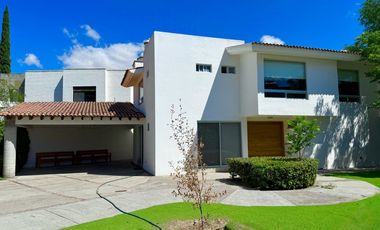 NORTE EN LA HERRADURA MAGNIFICA RESIDENCIA DE LUJO